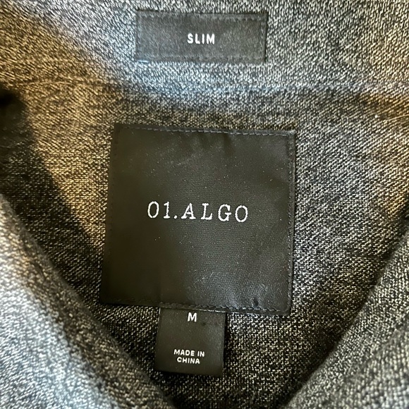 Button up grey shirt, 0.1 Algo brand in size medium slim fit - Picture 3 of 4